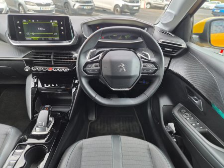 2021 Peugeot 208 - photo 13