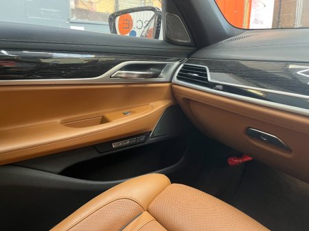 2017 BMW 7-Series - photo 13