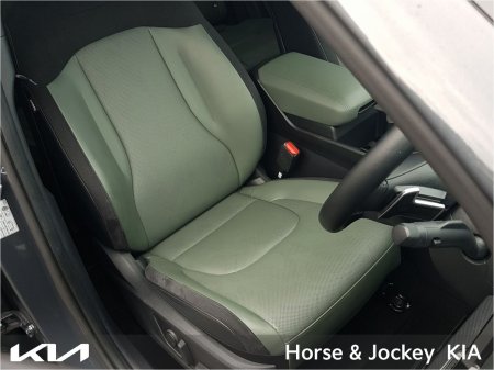 2025 Kia Sportage - photo 16