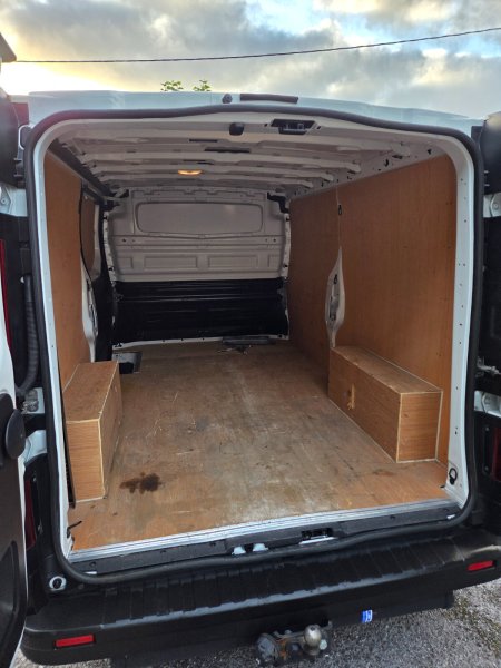 2023 Renault Trafic - photo 9