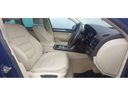 2018 Volkswagen Touareg - photo 5