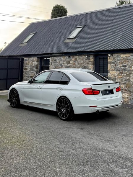 2013 BMW 3-Series - photo 4
