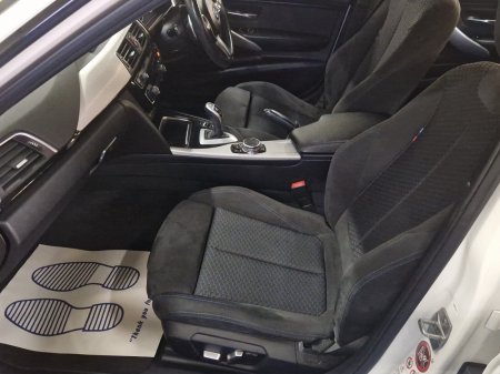 2017 BMW 3-Series - photo 17