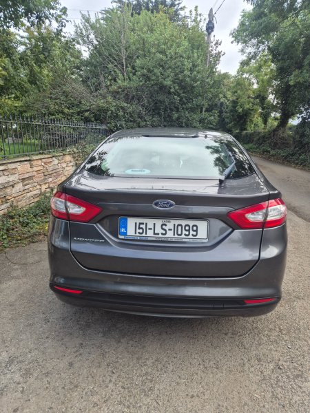 2015 Ford Mondeo - photo 19