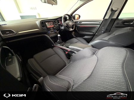 2020 Renault Megane - photo 22