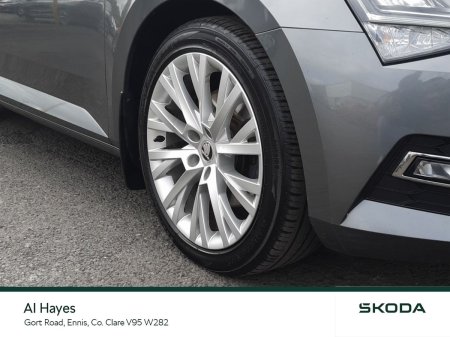2022 Skoda Superb - photo 6