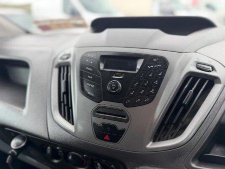 2014 Ford Transit - photo 11