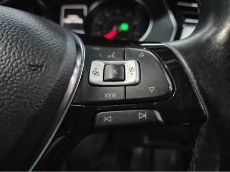 2019 Volkswagen Passat - photo 4