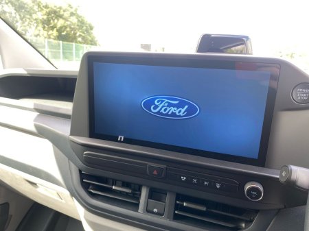 2026 Ford Transit Custom - photo 8