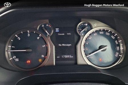 2019 Toyota Land Cruiser - photo 15