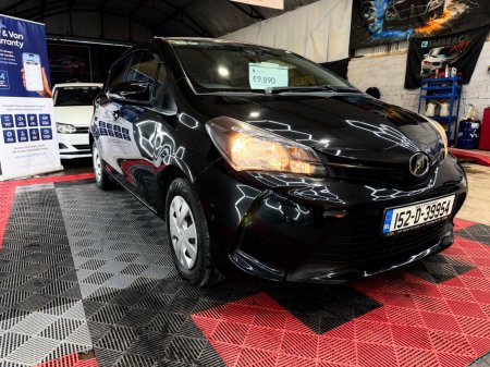 2014 Toyota Vitz - photo 7