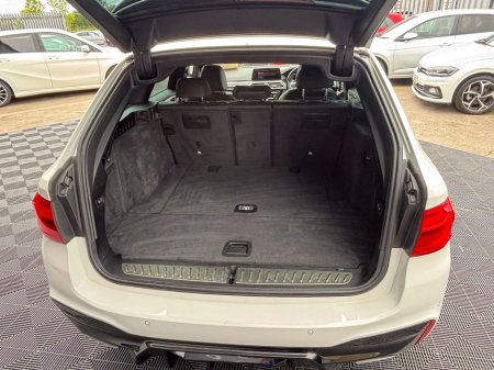 2017 BMW 5-Series - photo 8