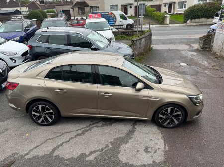 2019 Renault Megane - photo 2