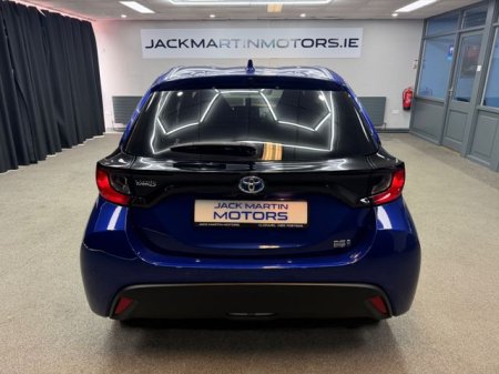 2021 Toyota Yaris - photo 11