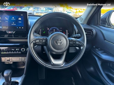 2026 Toyota Yaris Cross - photo 11