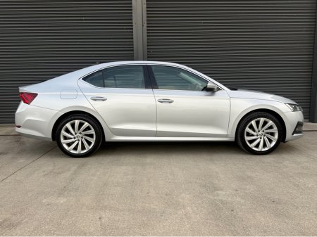 2022 Skoda Octavia - photo 3