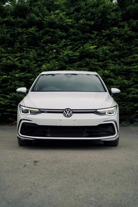 2024 Volkswagen Golf - photo 3