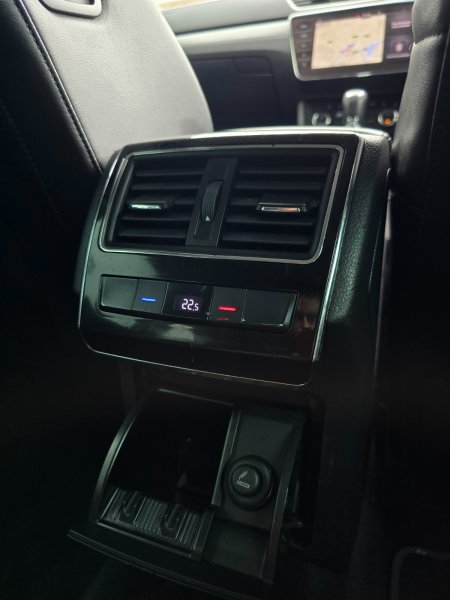 2018 Skoda Superb - photo 21