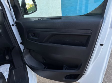 2023 Opel Vivaro - photo 15