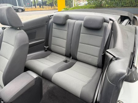 2011 Volkswagen Golf - photo 15