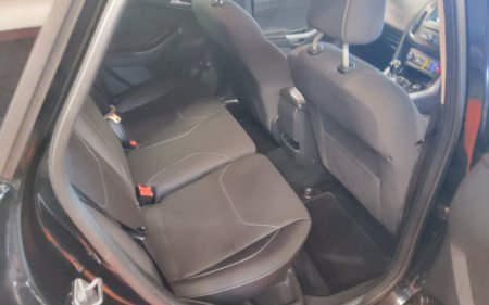 2017 Ford Focus - photo 10