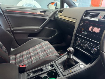 2017 Volkswagen Golf - photo 14