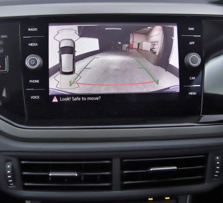 2021 Volkswagen Polo - photo 23