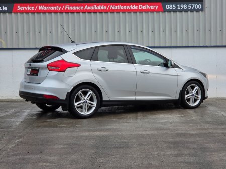 2015 Ford Focus - photo 6