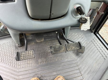 2004 Valtra 8050 - photo 17