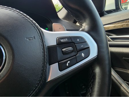 2018 BMW 5-Series - photo 20