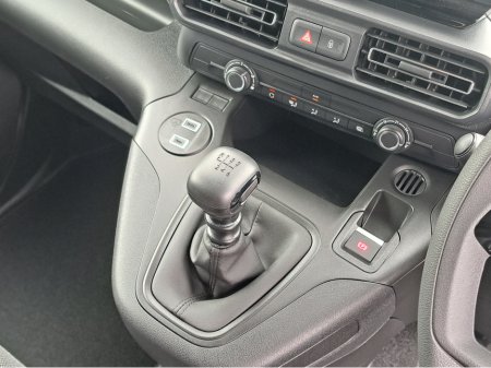 2026 Opel Combo - photo 27
