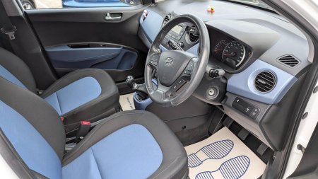 2017 Hyundai i10 - photo 8