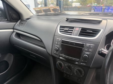2012 Suzuki Swift - photo 7