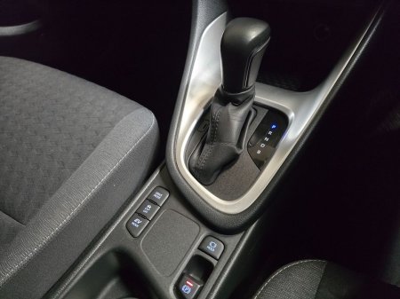 2022 Toyota Yaris - photo 16
