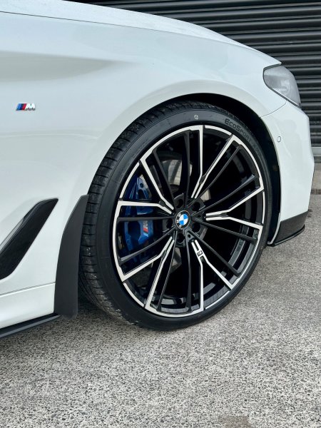 2017 BMW 5-Series - photo 8