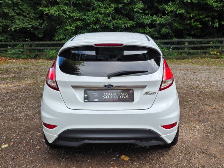 2013 Ford Fiesta - photo 8