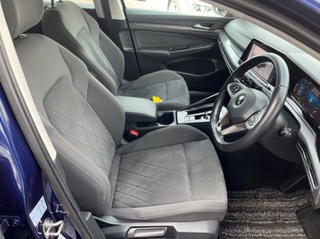 2023 Volkswagen Golf - photo 5