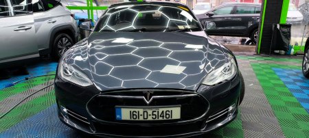 2016 Tesla Model S - photo 2