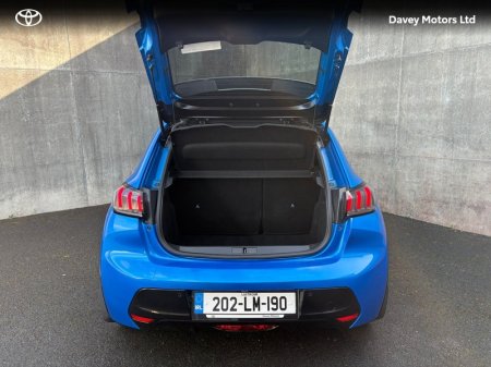 2020 Peugeot 208 - photo 9