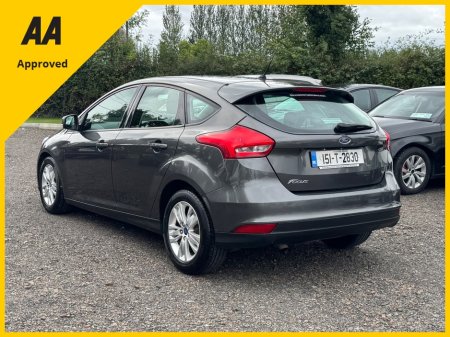 2015 Ford Focus - photo 2