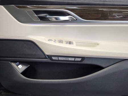 2016 BMW 7-Series - photo 14