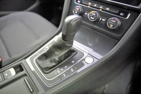 2020 Volkswagen Golf - photo 21