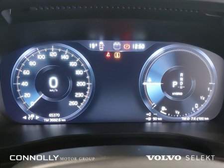 2022 Volvo XC40 - photo 11