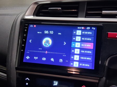 2016 Honda Fit - photo 12