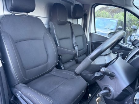 2021 Renault Trafic - photo 12