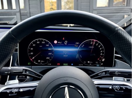 2025 Mercedes-Benz E 300 - photo 24