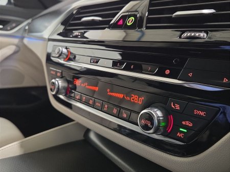 2023 BMW 5-Series - photo 19
