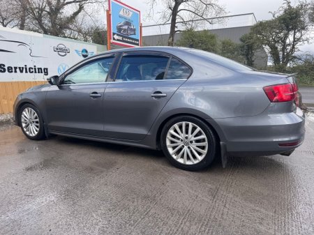 2017 Volkswagen Jetta - photo 16
