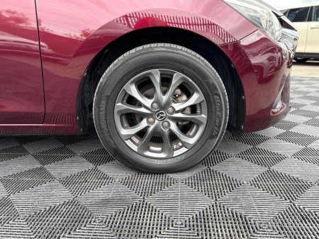 2016 Mazda Demio - photo 3