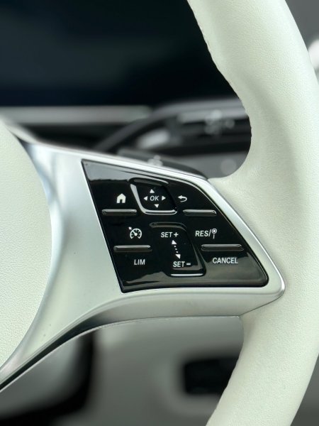 2023 Mercedes-Benz EQE - photo 21